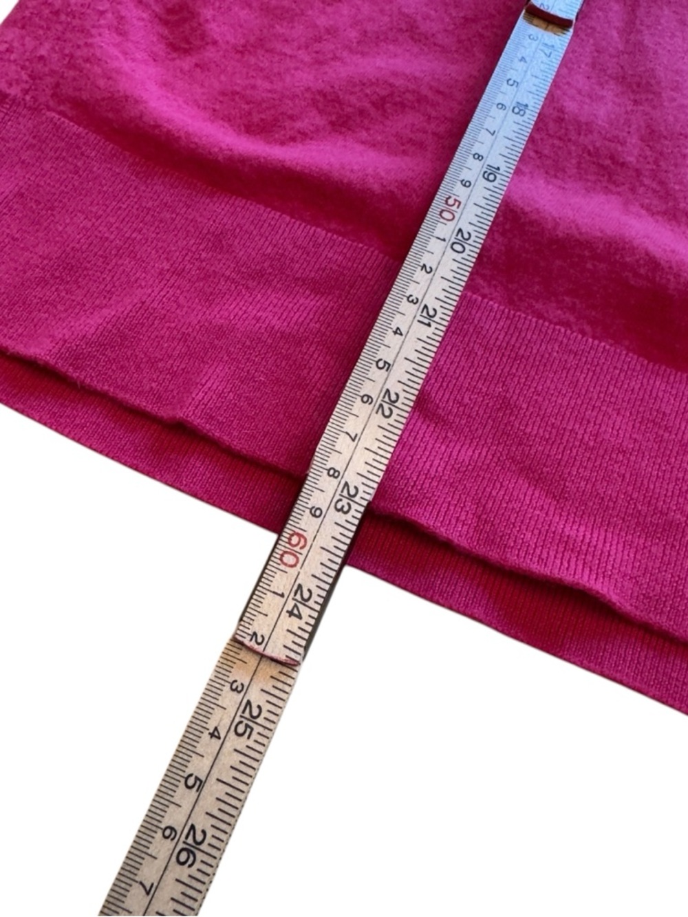 Burberry London Hot Pink Cashmere Sweater V Neck Elbow Patch Designer XL in EUC - Picture 6 of 7